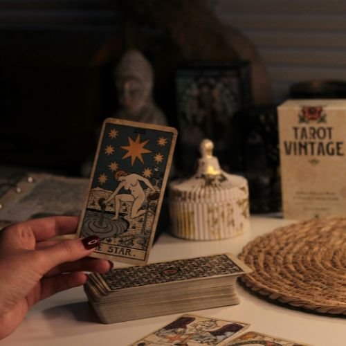 Best Tarot Reader in Kolkata | Astro Angel by Guria